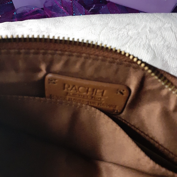 🥂 Leather Wristlet - Picture 4 of 4